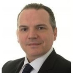 Portrait of Konstantinos Fakiolas, Partner & Senior Advisor